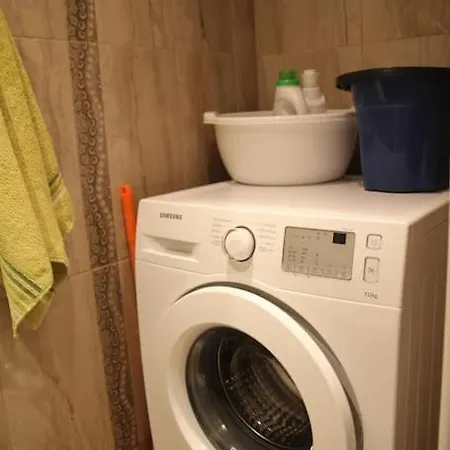 Cosy Apartment, Suitable For Families And Friends Apartment *